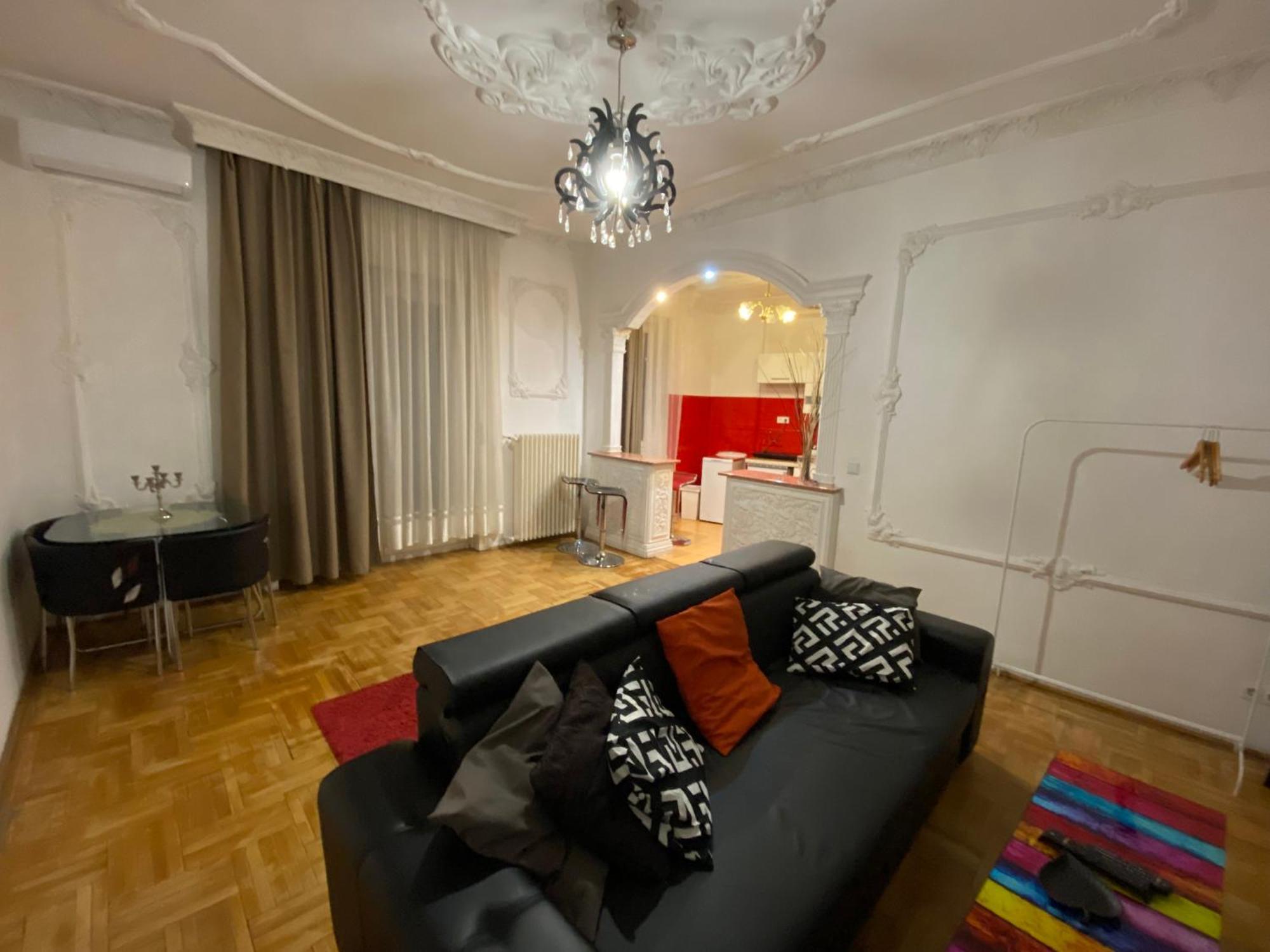 Apartment With Balcony And Ac Next To Danube บูดาเปสต์ ภายนอก รูปภาพ